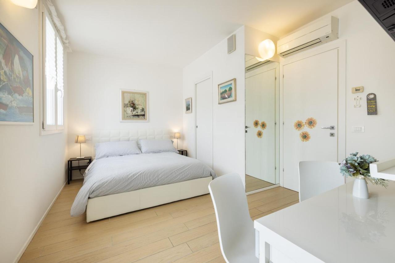 B&B Ca Bianca Ventisette Riccione Kültér fotó